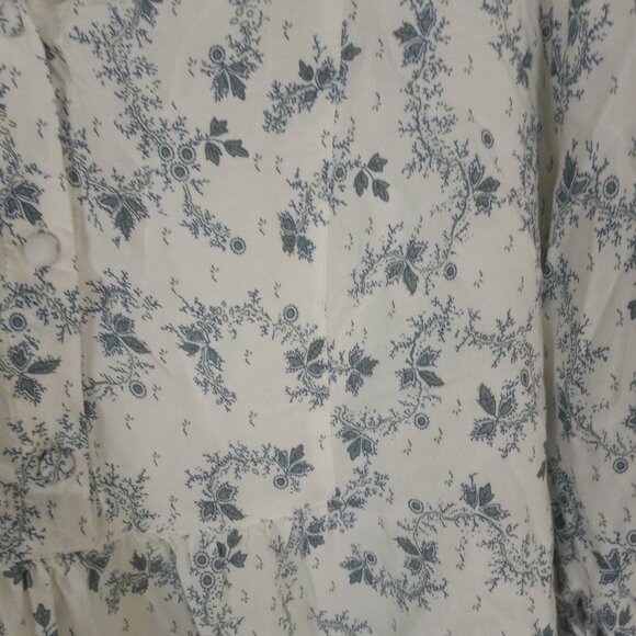 Caffe Marrakesh Boho Peasant Floral Blouse with Lace Accent Sleeves - Picture 8 of 8